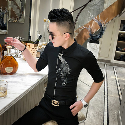 Вталена мъжка риза с 3/4 ръкав и бродерия