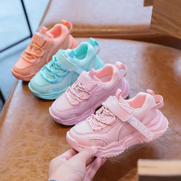 Ležerne dječje tenisice s mrežicom i naljepnicama za djevojčice