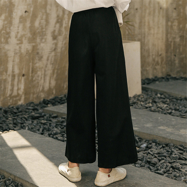 Дамски панталон с ластична талия и джобове в бежов и черен цвят