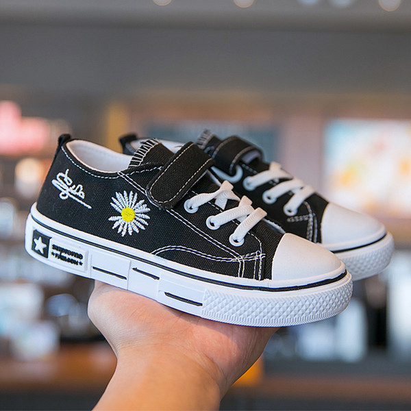 Ležerne dječje tenisice s vezom i naljepnicama za djevojčice