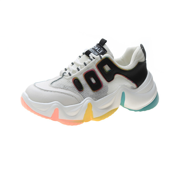 Дамски ежедневни маратонки с цветна груба подметка 