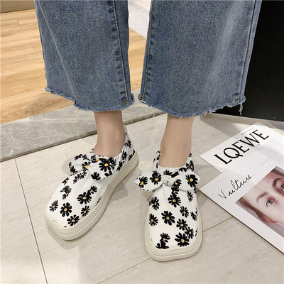 Ženske casual cipele s ravnim potplatom i cvjetnim uzorkom