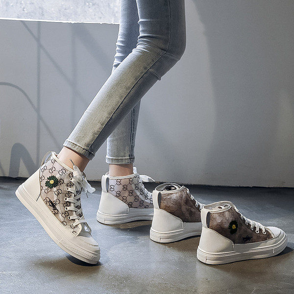 Ženske ležerne tenisice s ravnim potplatom i mrežicom