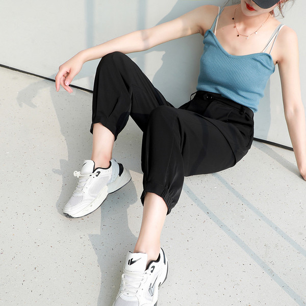 Дамски ежедневен панталон с висока талия и джобове - прав модел