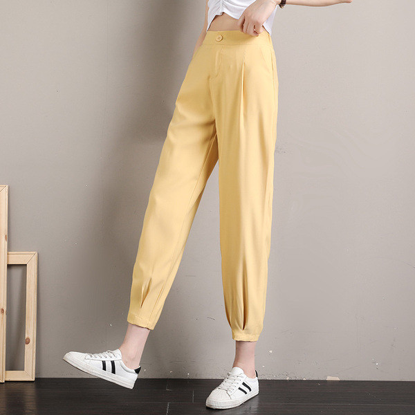 Ženske hlače s visokim strukom - čist model