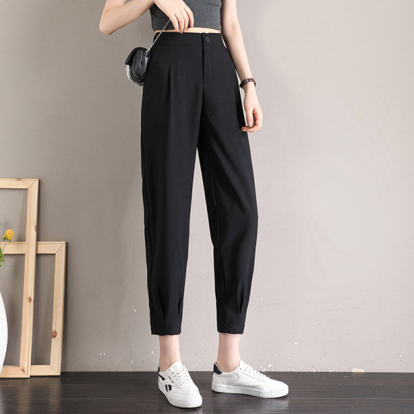 Ženske hlače s visokim strukom - čist model