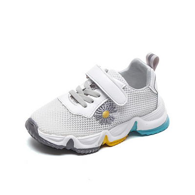 Детски дишащи маратонки с бродерия и лепенки за момичета