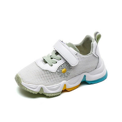 Детски дишащи маратонки с бродерия и лепенки за момичета