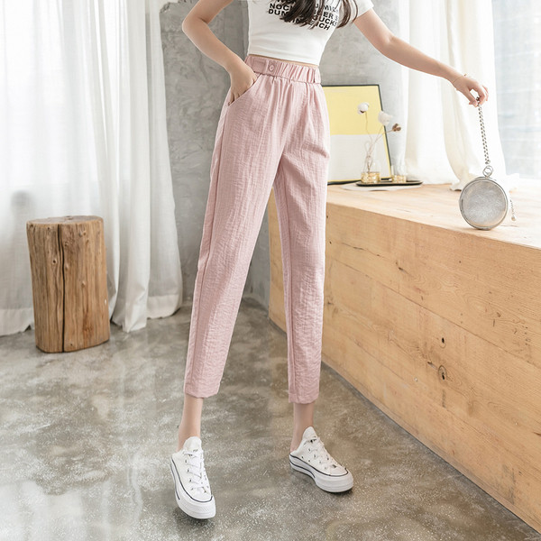 Дамски панталон с ластична талия - прав модел