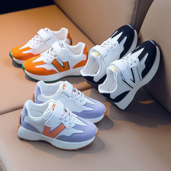 Ежедневни детски маратонки с мека подметка и лепенка