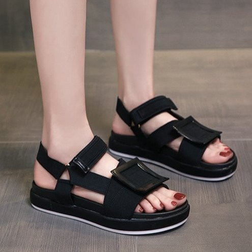 Дамски цветни сандали с висока подметка 