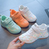 Dječje prozračne tenisice za djevojčice s naljepnicama