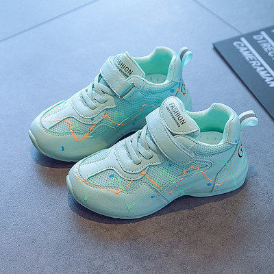 Dječje prozračne tenisice za djevojčice s naljepnicama