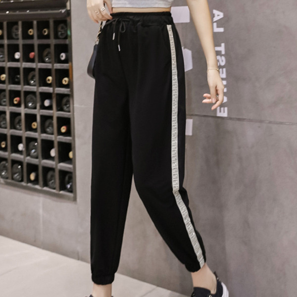 Дамски панталон с ластична талия и мрежа