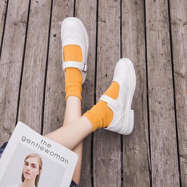 Ženske kožne casual cipele s ravnim potplatom