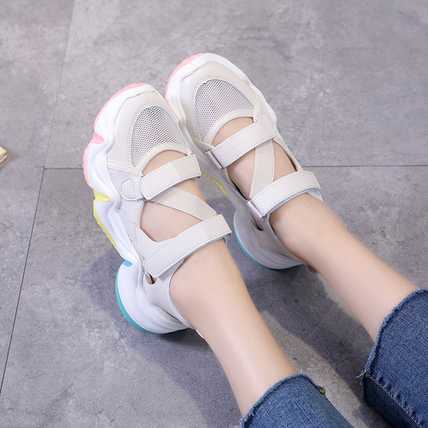 Ženske sportske i ležerne tenisice s otvorenim dijelovima