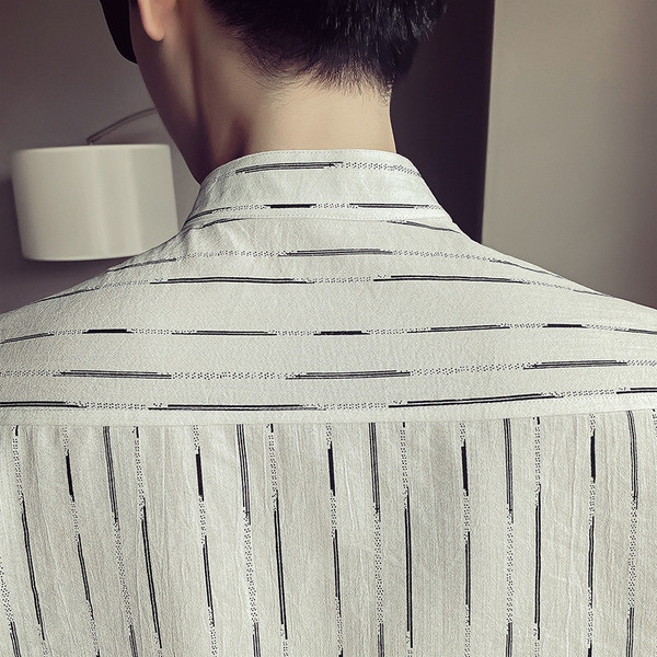 Модерна мъжка риза с овална яка и 3/4 ръкав