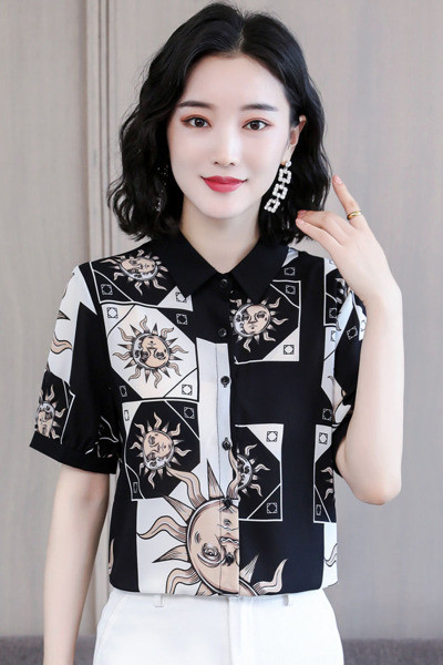 Копринена дамска риза с къс ръкав и класическа яка