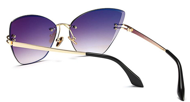 Елегантни дамски слънчеви очила