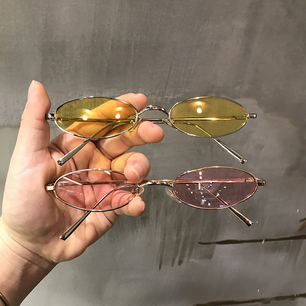 Модерни дамски ретро слънчеви очила