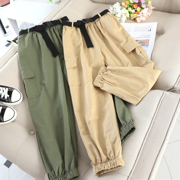 Ежедневни дамски панталони с джобове и колан 