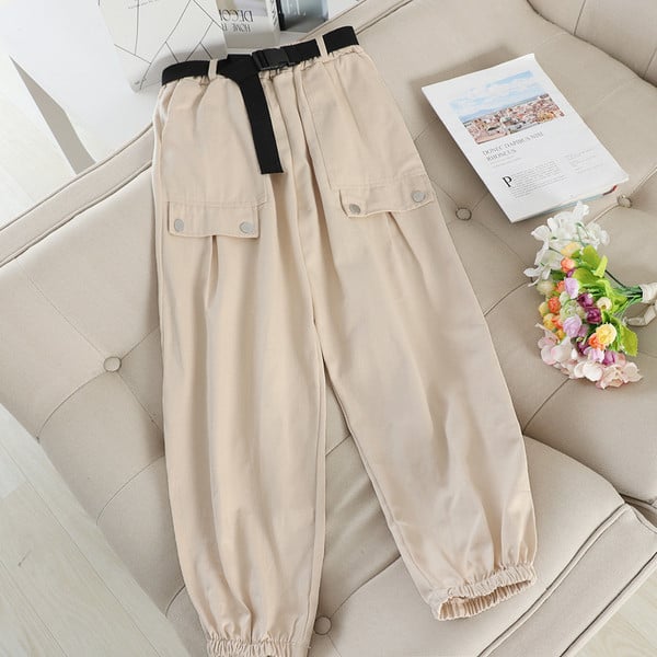 Aktualne ženske hlače s visokim strukom i remenom