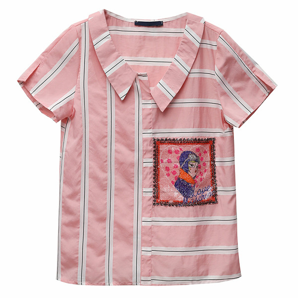 Ежедневна дамска риза с апликация и къси ръкави