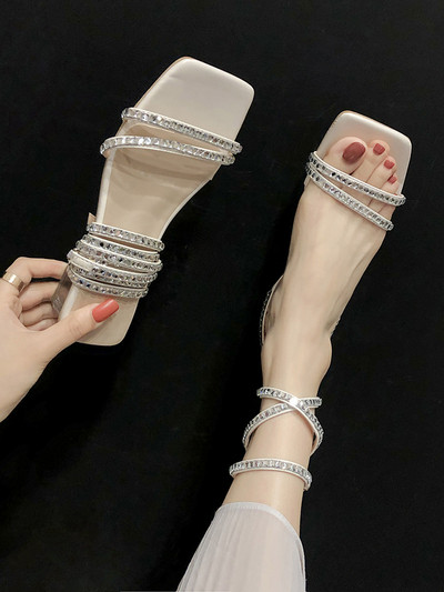 Стилни дамски сандали с връзки и камъни