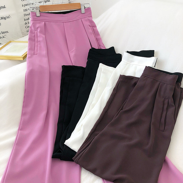 Модерен дамски широк панталон с висока талия и джобове 