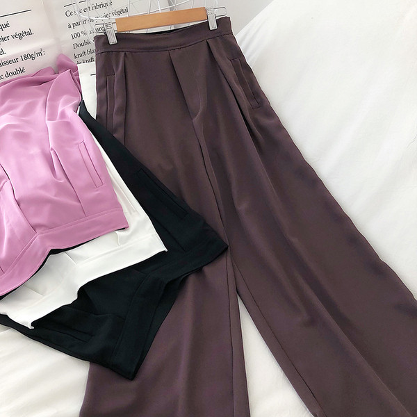 Модерен дамски широк панталон с висока талия и джобове 