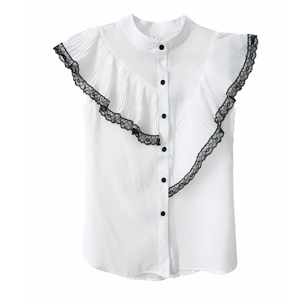 Актуална дамска риза с дантела и копчета