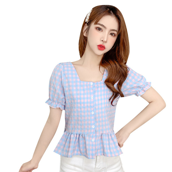 Актуална дамска риза с квадратно деколте и къдри