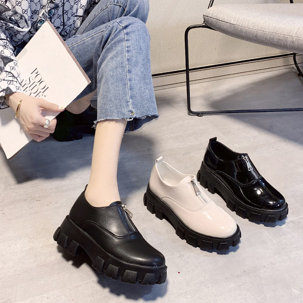 Γυναικεία έκοδερμάτινα παπούτσια με φερμουάρ