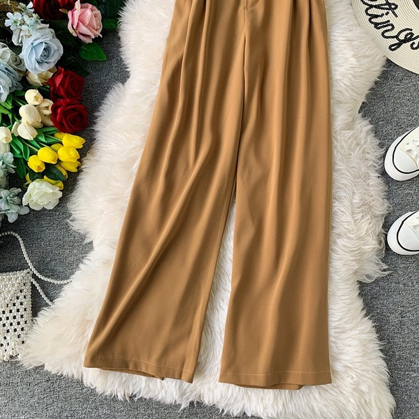 Модерен дамски широк панталон с висока талия и копчета 