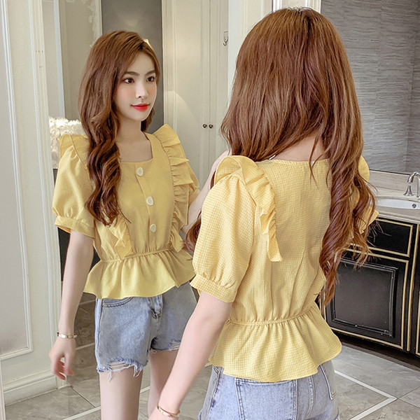 Модерна дамска риза с къдри и копчета