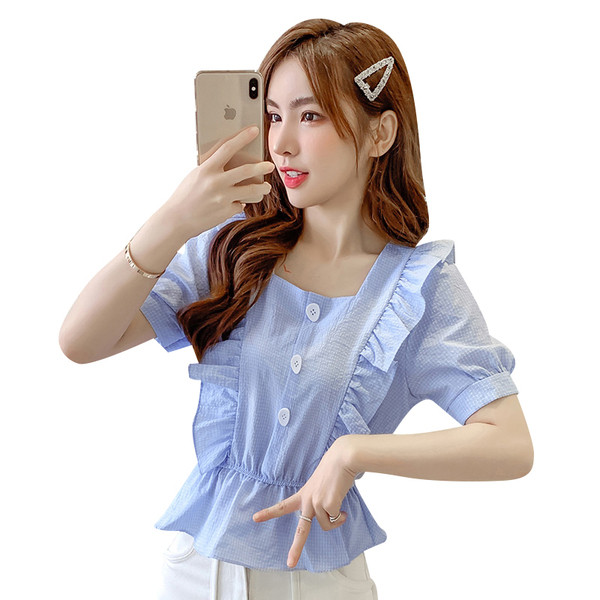 Модерна дамска риза с къдри и копчета