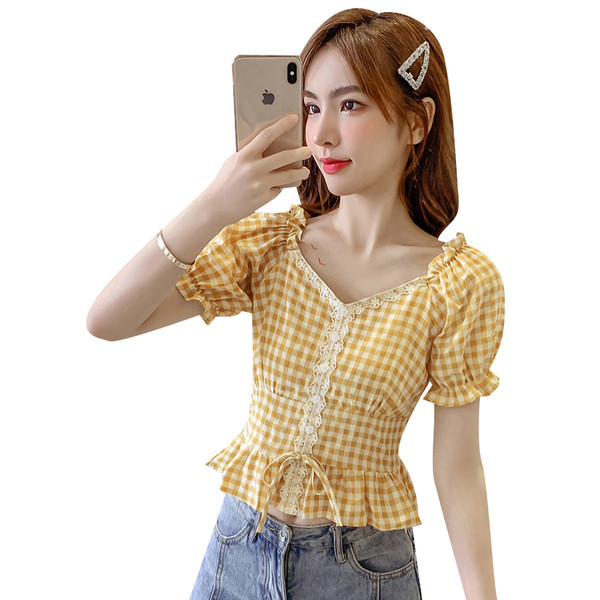 Ежедневна дамска риза с връзки и шпиц деколте