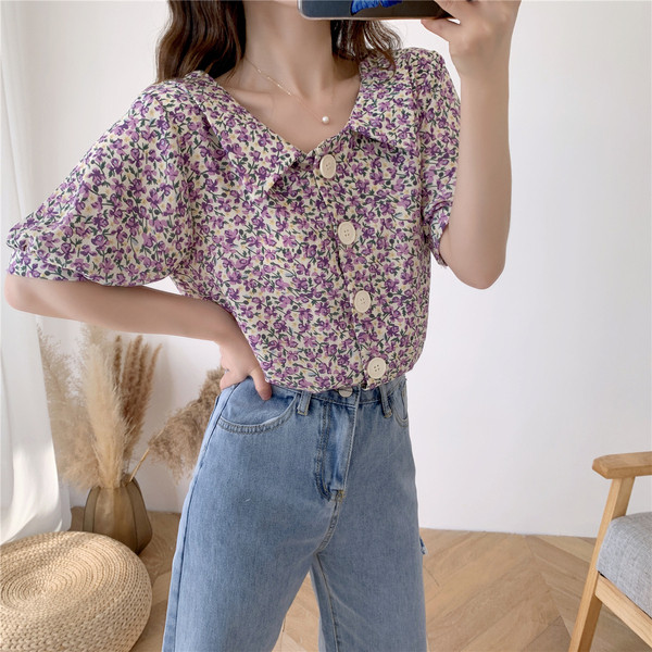 Дамска риза от шифон с флорални мотиви и копчета