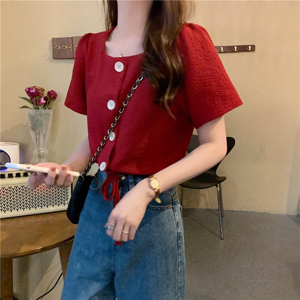 Дамска ретро риза с квадратно деколте и копчета