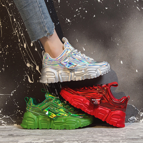 Ženske elegantne tenisice s potplatom u boji