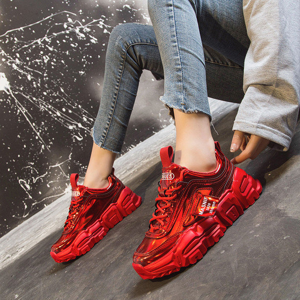 Ženske elegantne tenisice s potplatom u boji