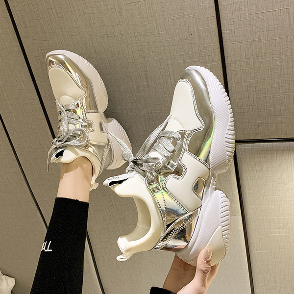 Novi model ženskih tenisica model na špic