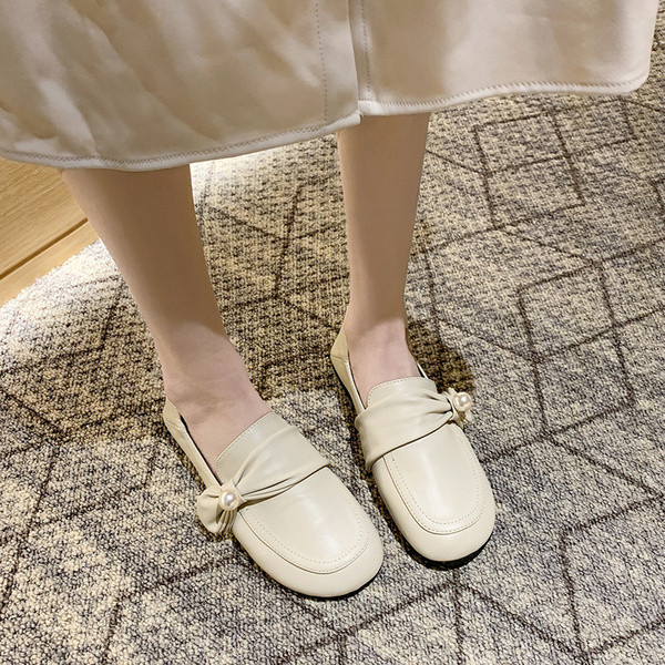 Kožne ženske casual cipele s ravnim potplatom