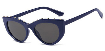 Aktuelne ženske naočale sa metalnim elementima