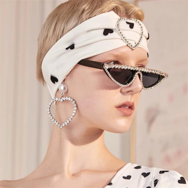 Modern női szemüveg díszkövekkel