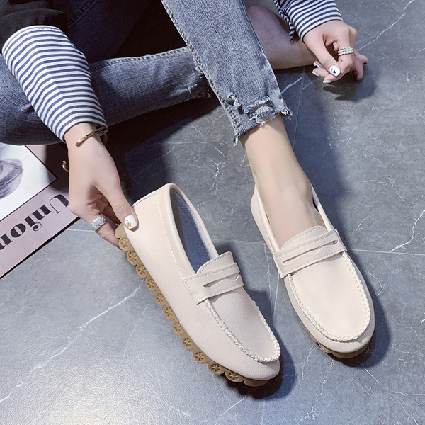 Ležerne ženske kožne cipele s gumenim potplatom