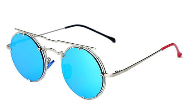 Moderne ženske naočale okruglog oblika i tankih okvira