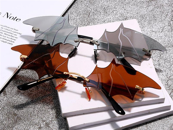 Ženske aktualne sunčane naočale s tankim okvirima