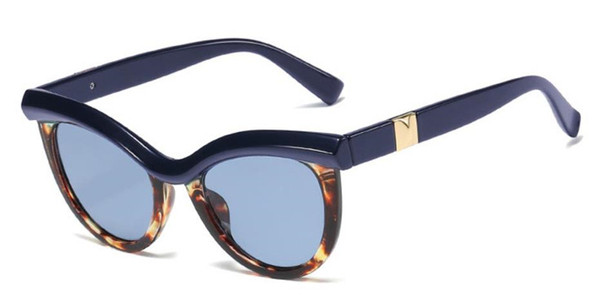 Elegantne ženske naočale okruglog oblika