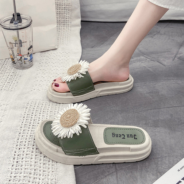 Aktuelne ženske papuče sa ravnim đonom i cvijetom